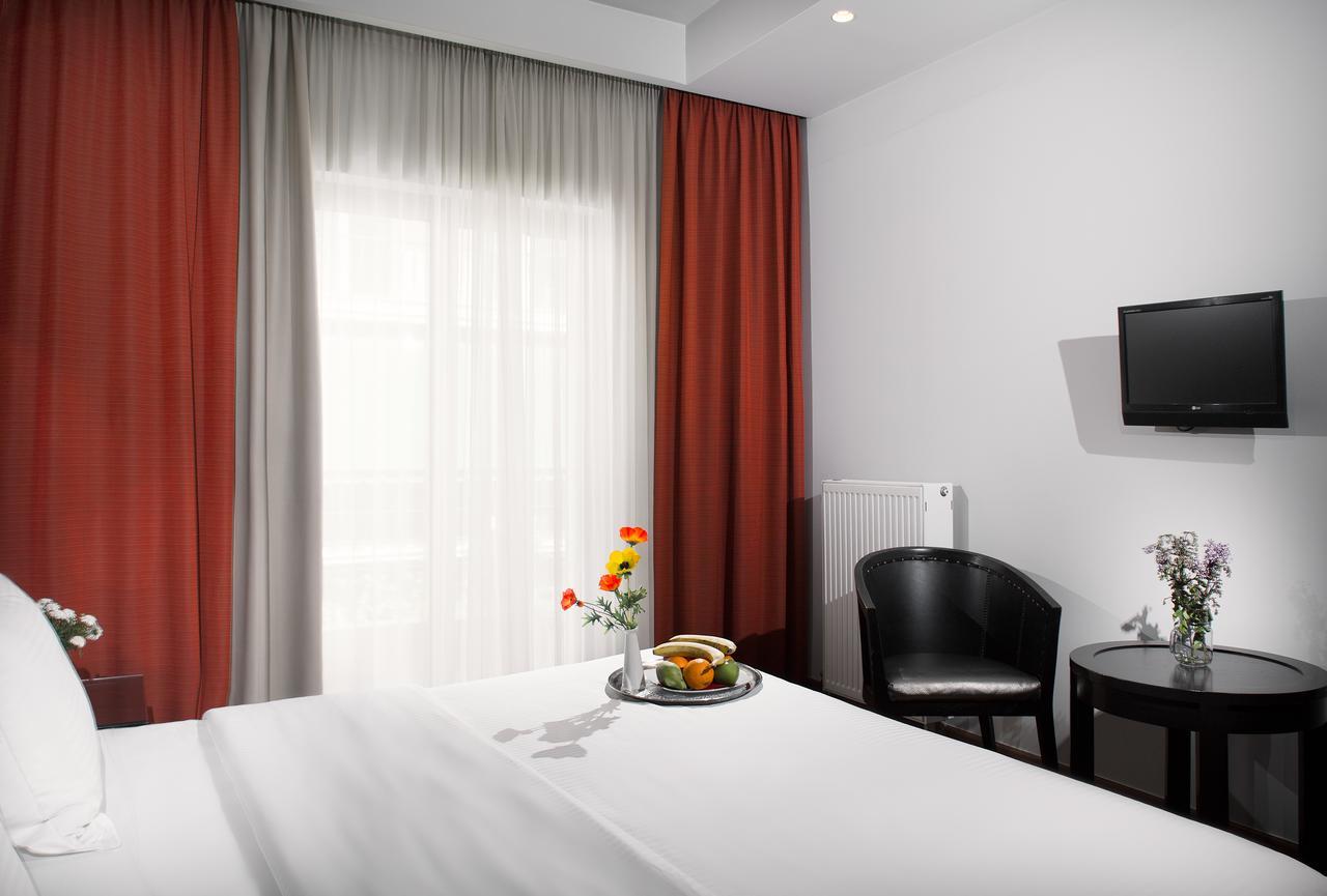 Areos Hotel 3*