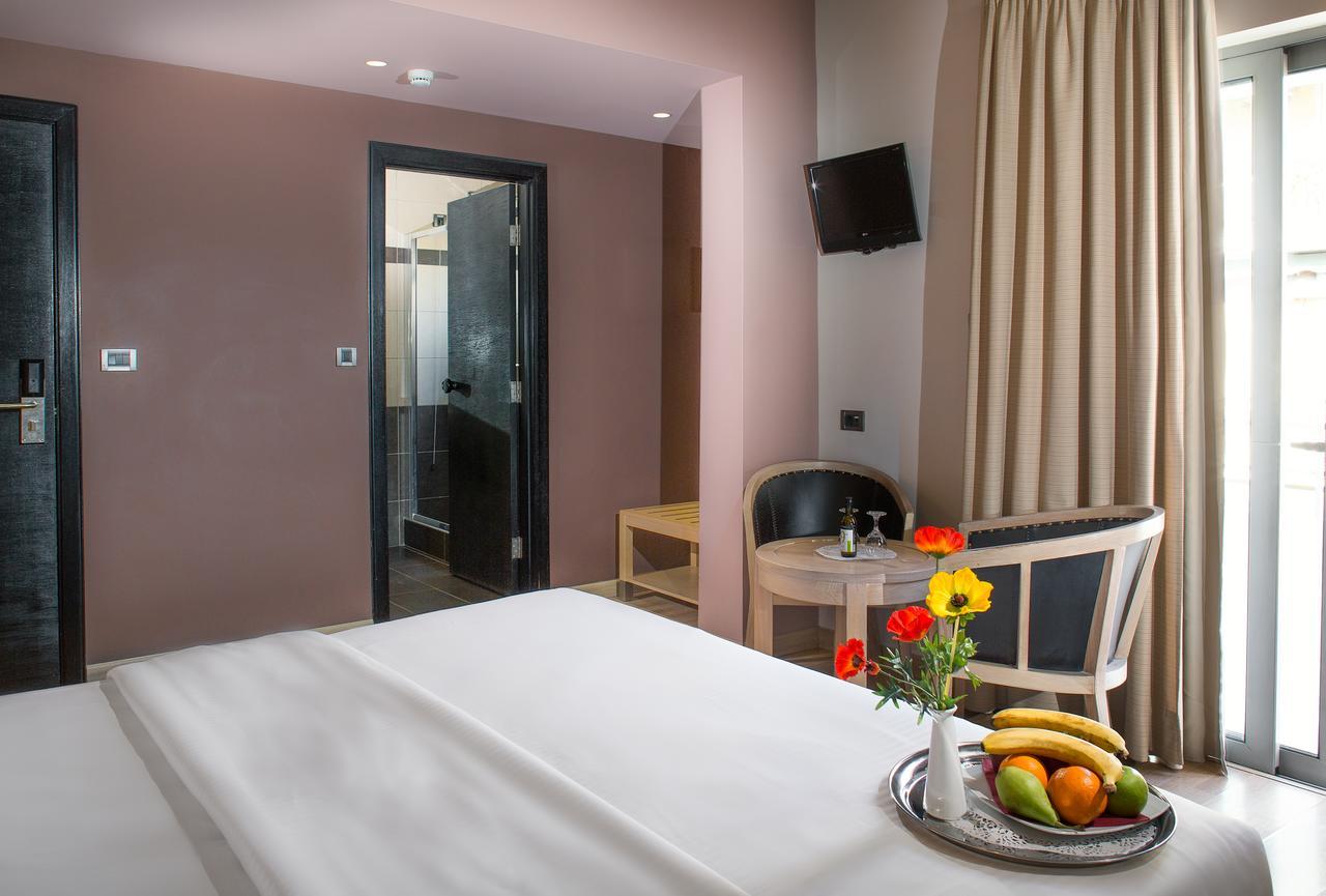 Areos Hotel