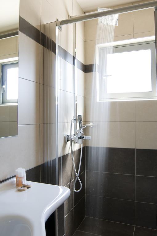 Areos Hotel 3*